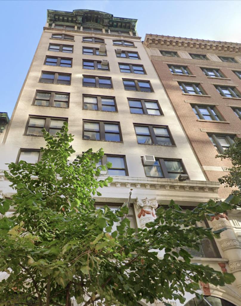 121 East 27th Street